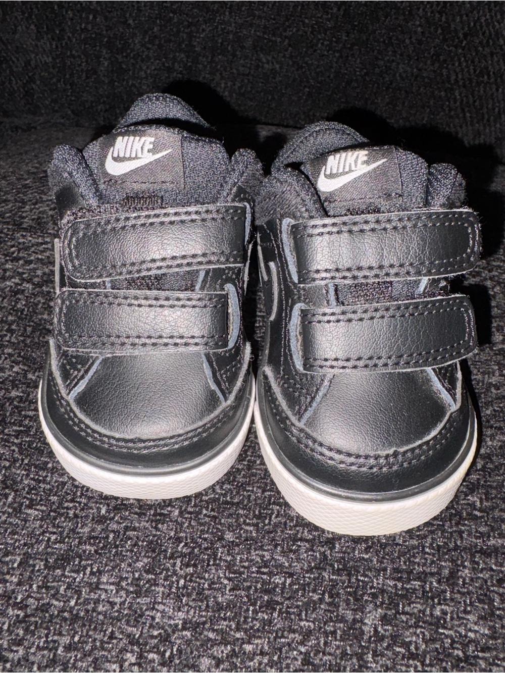 Nike Kids Black Velcro Low-Top Sneakers with White Soles